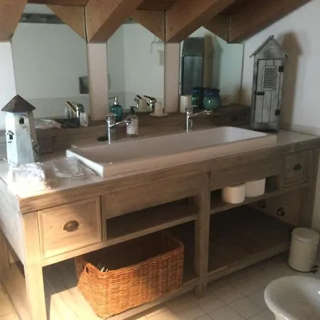 Il Posto Delle Rose Bed & Breakfast